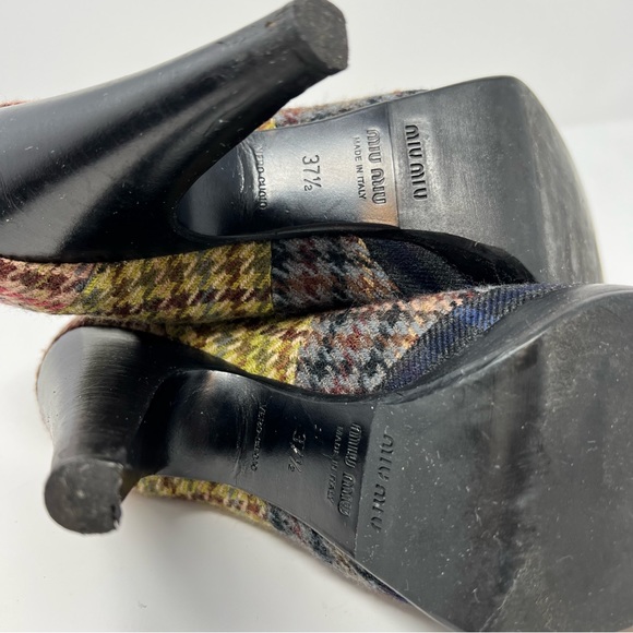 Miu Miu Green Red Patchwork Tweed Heels Shoes Size 7.5 - Picture 9 of 9
